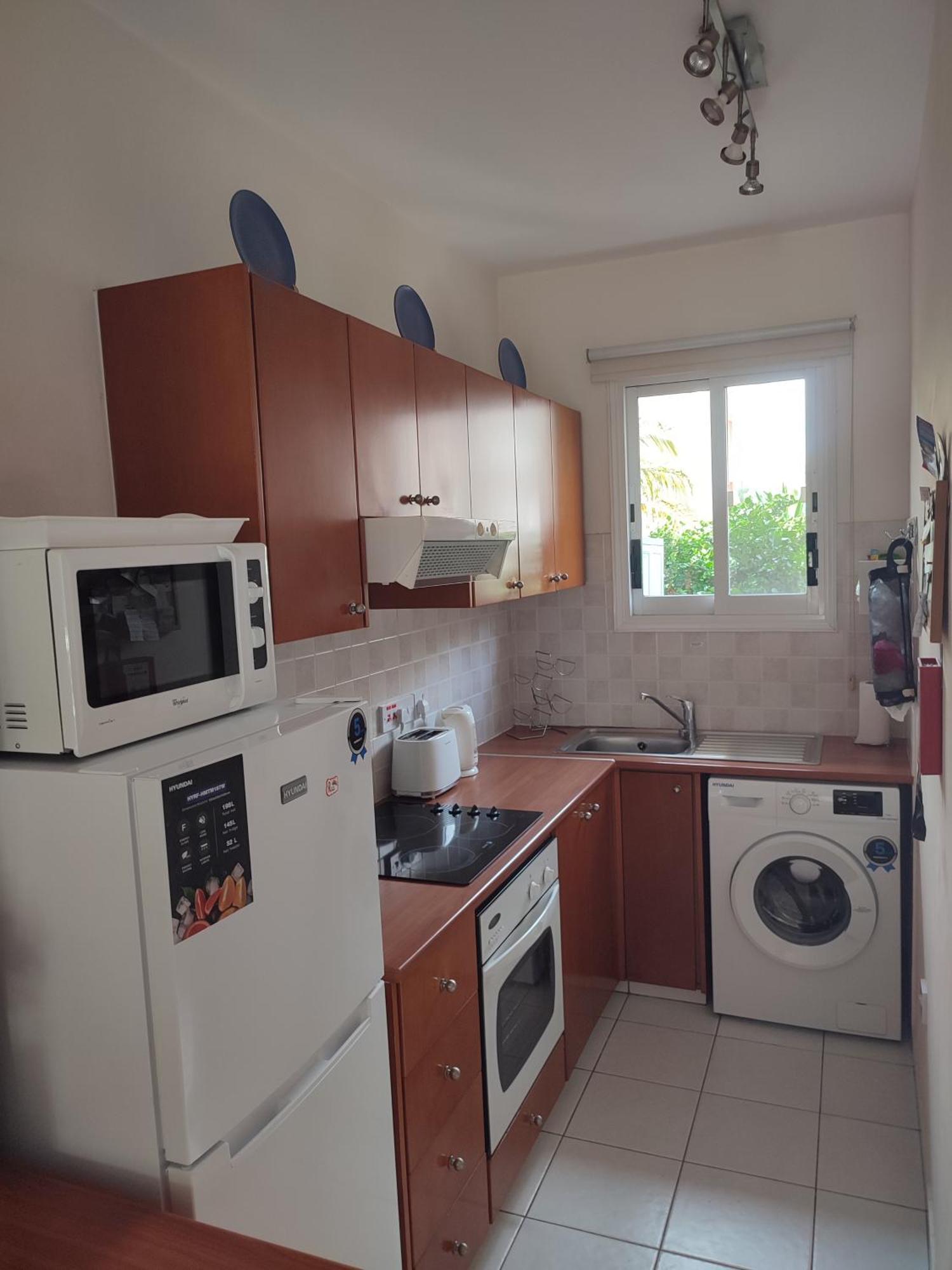 Aurora Townhouse - Complimentary Paphos Airport Transport Villa Екстериор снимка